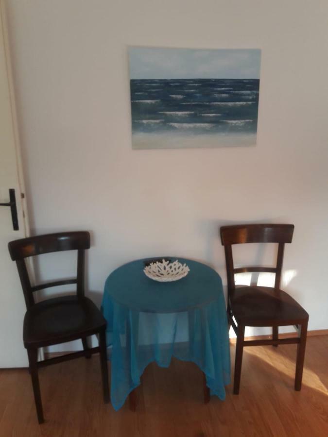 Apartman Barbara Cres Exteriör bild